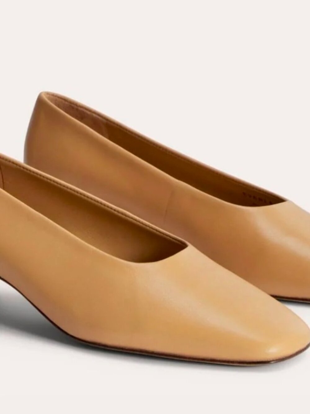 Everlane Gallery Pump Light Taupe Leather Women's Sizes NEW in BOX Minimalist